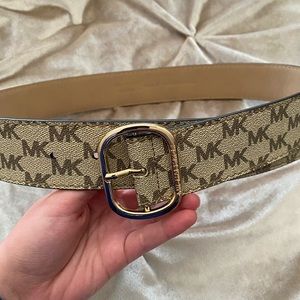 Michael Kors belt